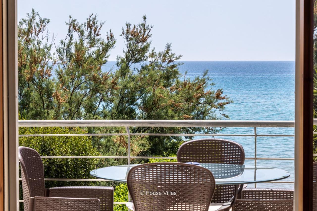 Villa Baia Delle Sirene